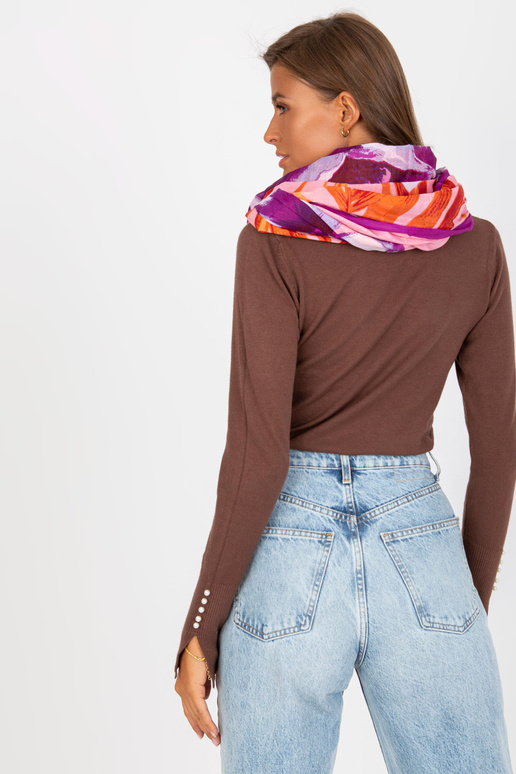 Fialová zavinovačka s květinovým motivem