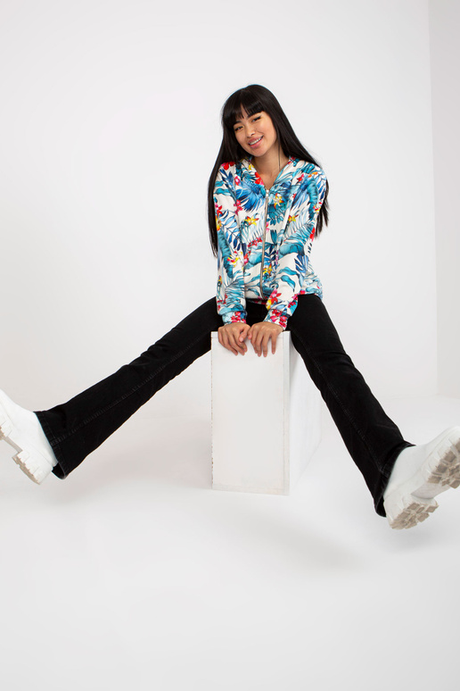 Bílomodrá velurová mikina s potiskem...