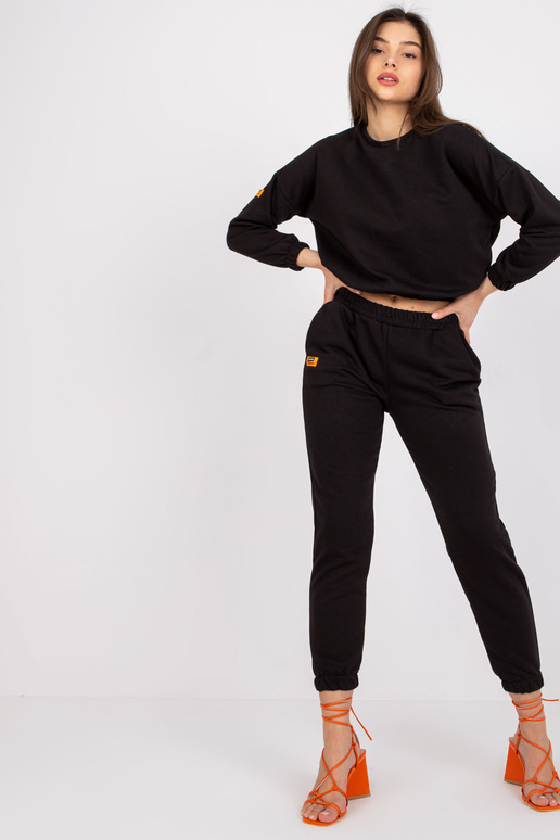 Černá dámská bavlněná tepláková...