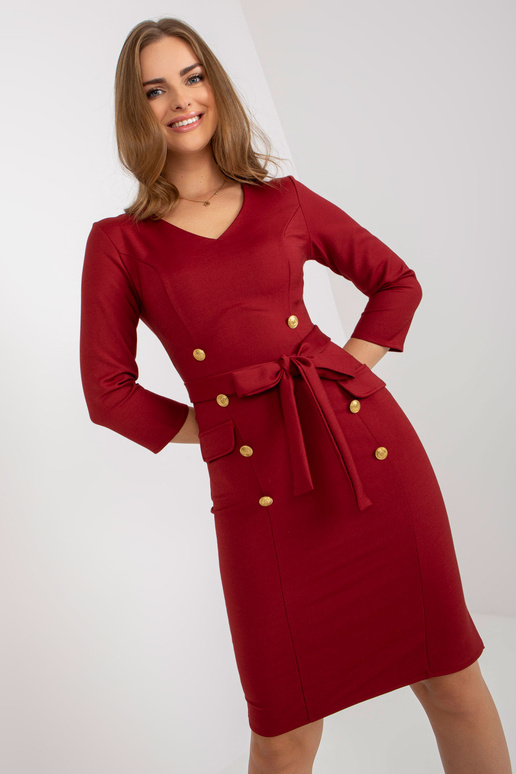 Tmavě červené dvouřadé koktejlové...