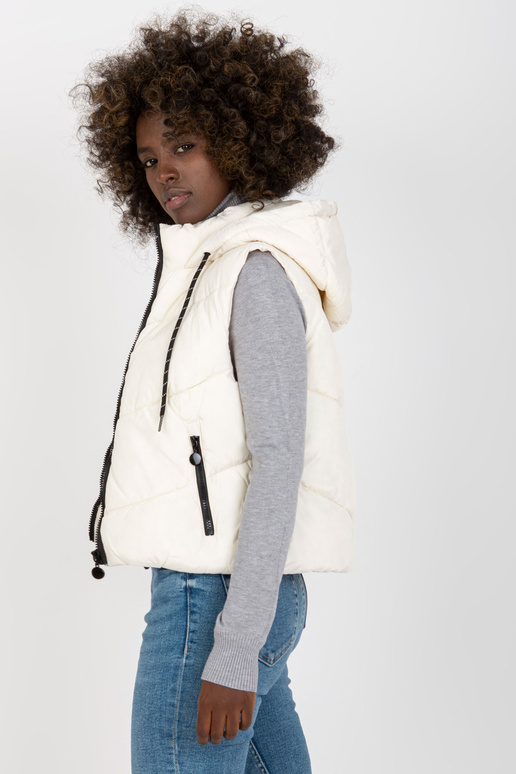 Ecru krátká prošívaná vesta s kapucí