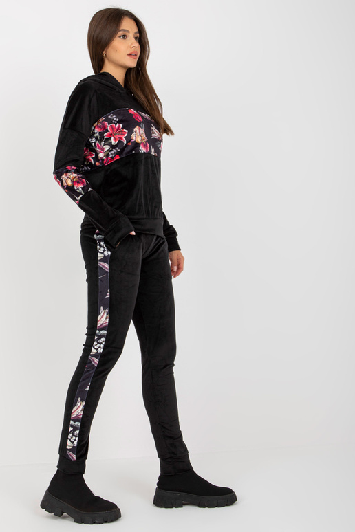 Dámský černý velurový set s...