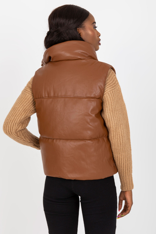 Hnědá dámská vesta z eko kůže