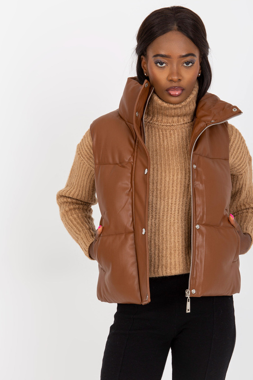 Hnědá dámská vesta z eko kůže
