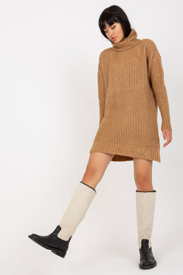 Béžový dlouhý rolák...