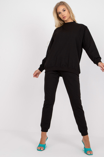 Černá mikina basic bez kapuce 2