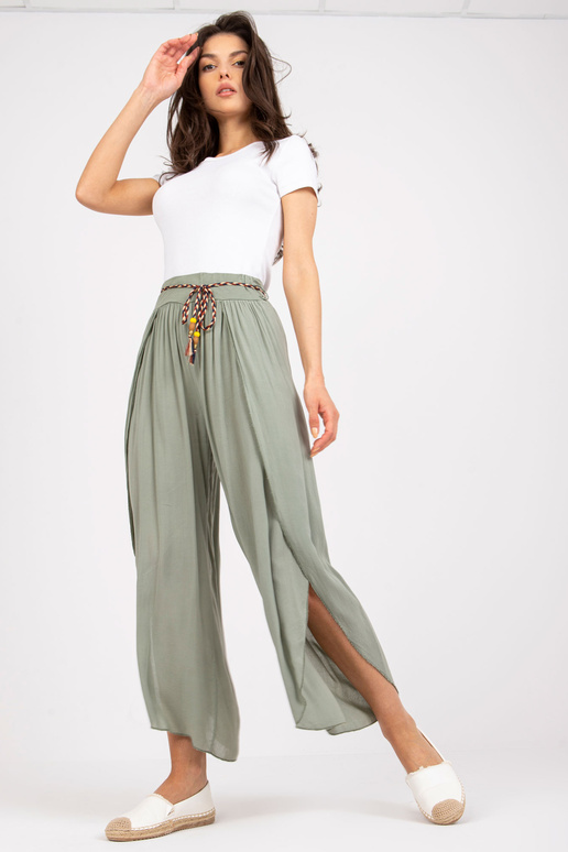 Khaki kalhoty se širokými nohavicemi...