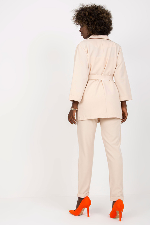 Béžová dvoudílná elegantní souprava s...