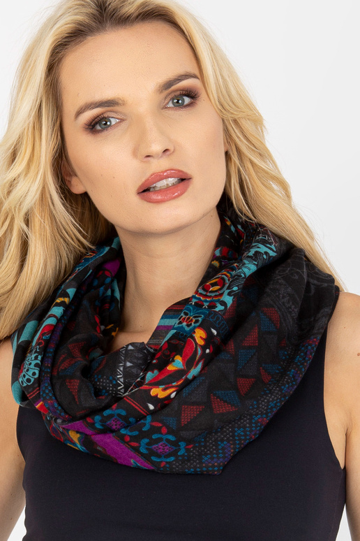 Schwarzer Schlingenkamin s viskózou