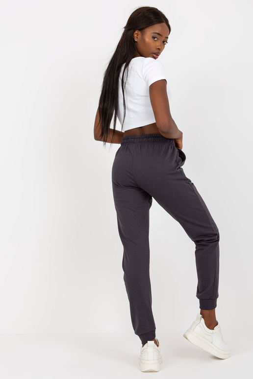 Grafitové basic tepláky s kapsami Grafitové basic tepláky s kapsami