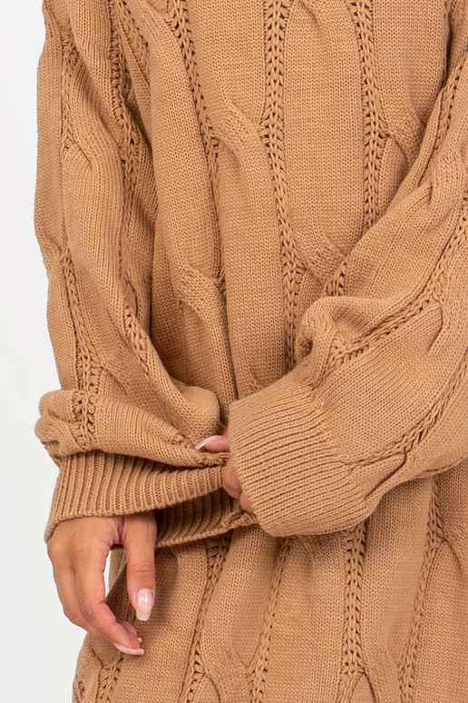 Velbloudí oversize pletené šaty RUE...