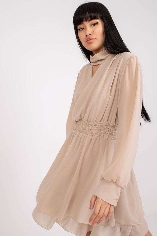 Béžové vzdušné koktejlové šaty s mini... Béžové vzdušné koktejlové šaty s mini...