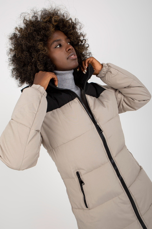 Světle šedá a černá prošívaná zimní... Světle šedá a černá prošívaná zimní...