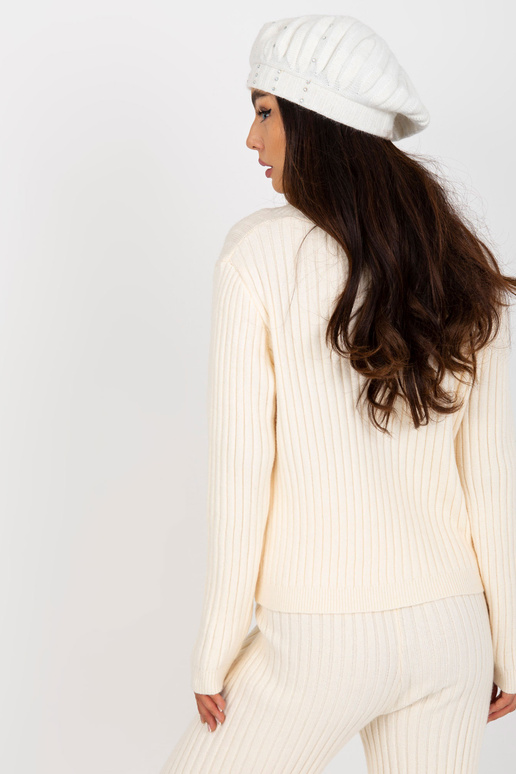 Czapka- AT-CZ-DM-39055-3 bílá