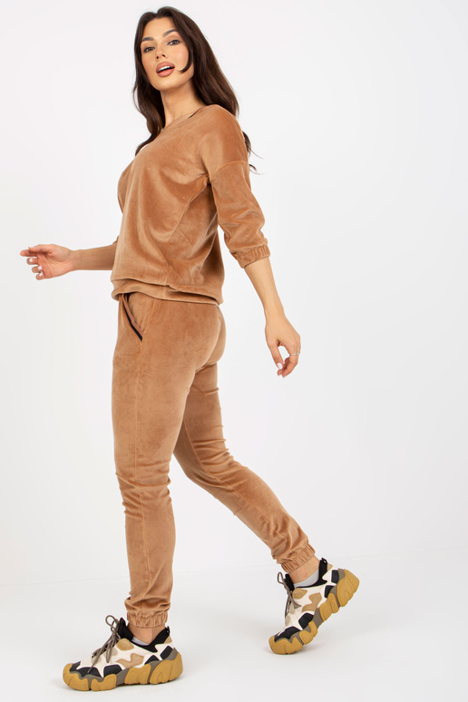 Velurový dvoudílný set Camel s 3/4...