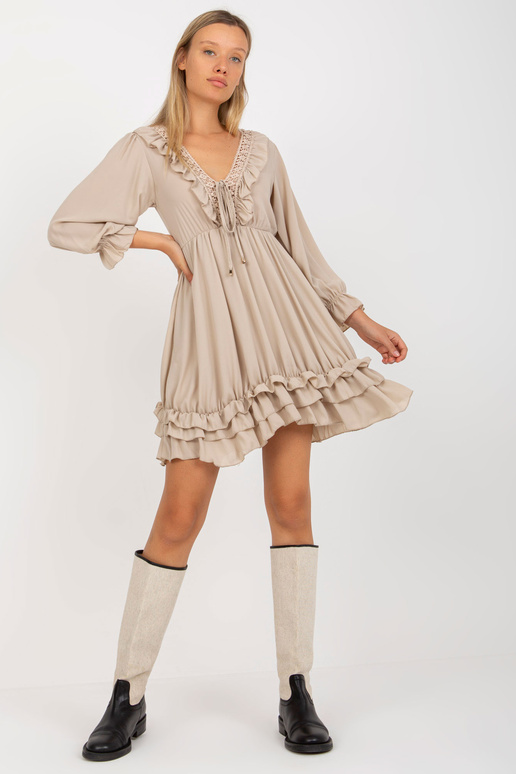 Béžové boho šaty s volánem a uzlovým...