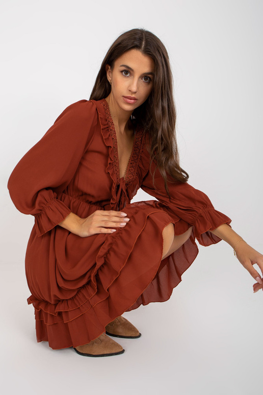 Cihlové mini boho šaty s volánem OCH... Cihlové mini boho šaty s volánem OCH...