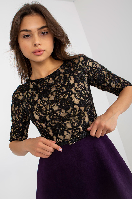 Černé a tmavě fialové koktejlové šaty...