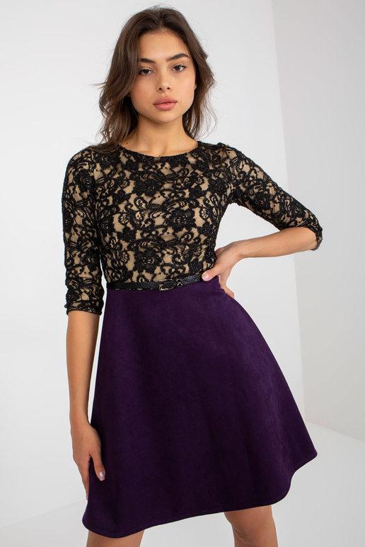 Černé a tmavě fialové koktejlové šaty...