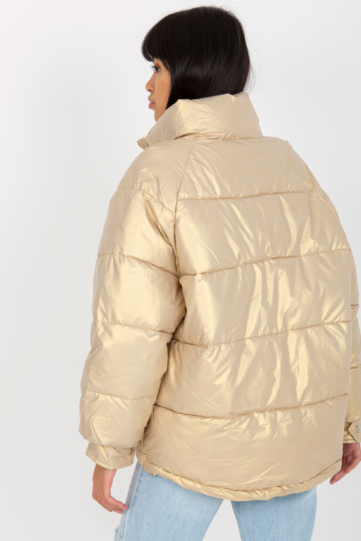 Zlatá péřová prošívaná zimní bunda...