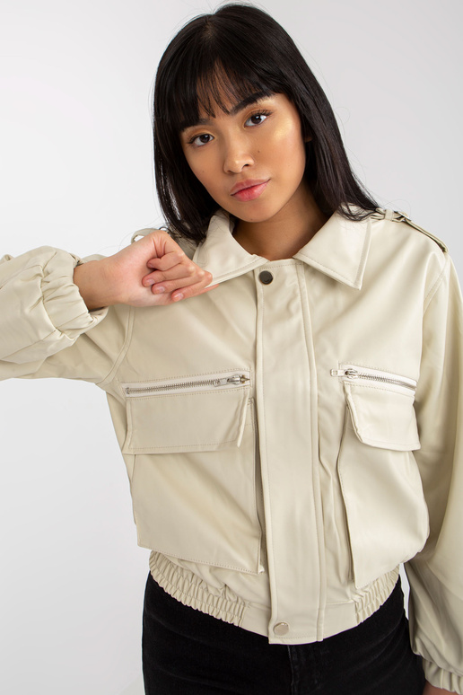 Světle béžová krátká bunda z ekokůže...