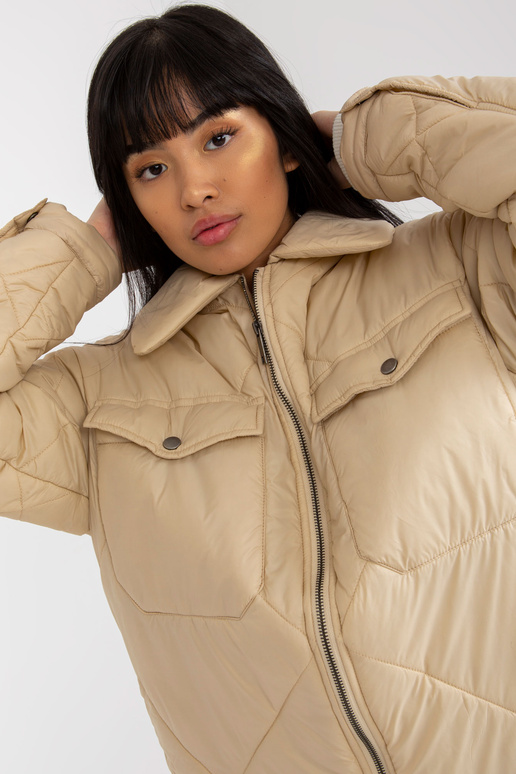 Světle béžová prošívaná přechodová... Světle béžová prošívaná přechodová...