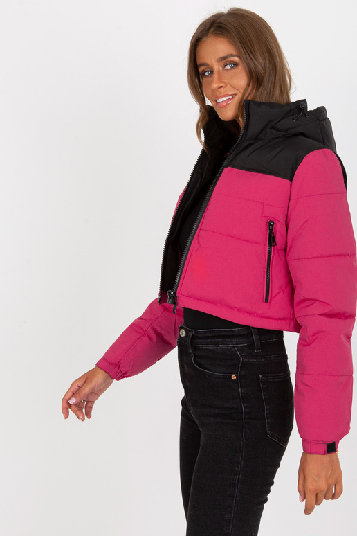 Černočervená krátká zimní bunda s kapucí