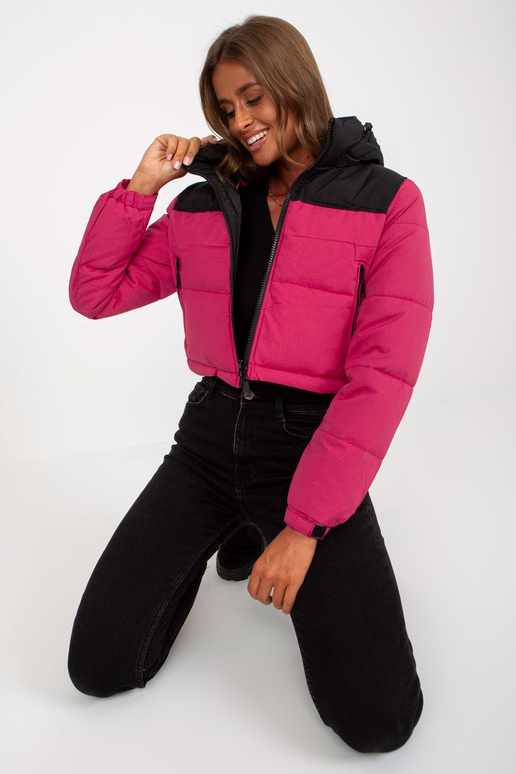 Černočervená krátká zimní bunda s kapucí