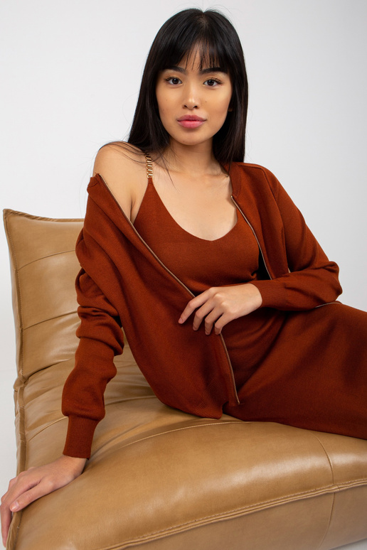 Tmavě hnědý pletený ležérní set s šaty