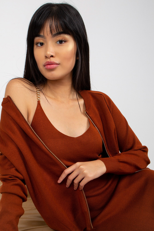 Tmavě hnědý pletený ležérní set s šaty