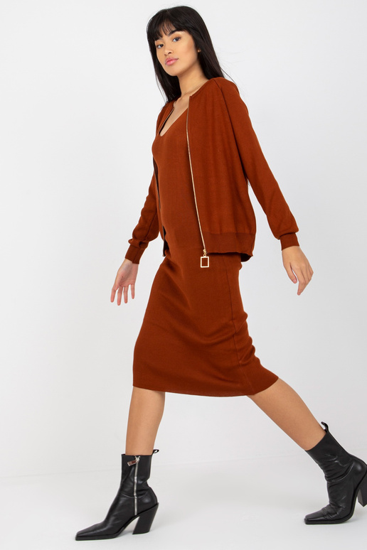 Tmavě hnědý pletený ležérní set s šaty