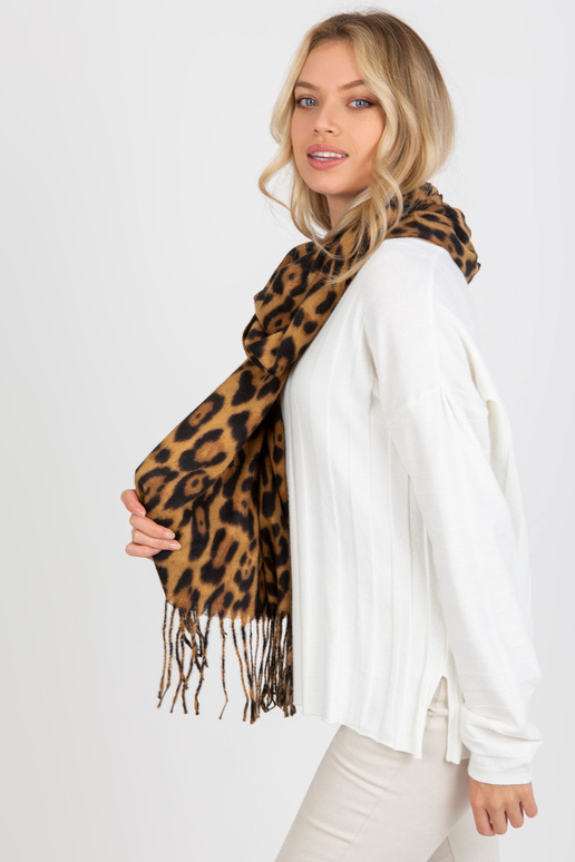 Šátek s leopardím vzorem