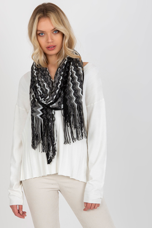Černý dámský vzorovaný šátek s třásněmi