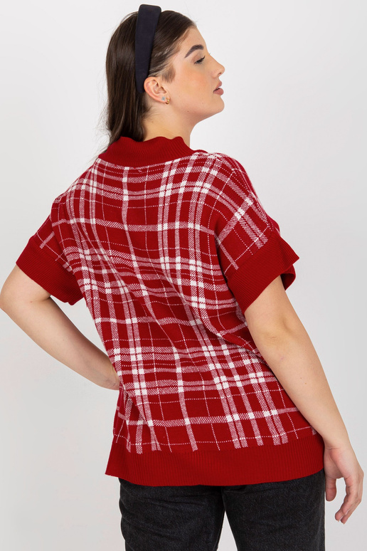 Červená pletená vesta s výstřihem do V Červená pletená vesta s výstřihem do V