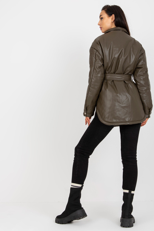 Khaki péřová bunda z eko kůže s páskem Khaki péřová bunda z eko kůže s páskem