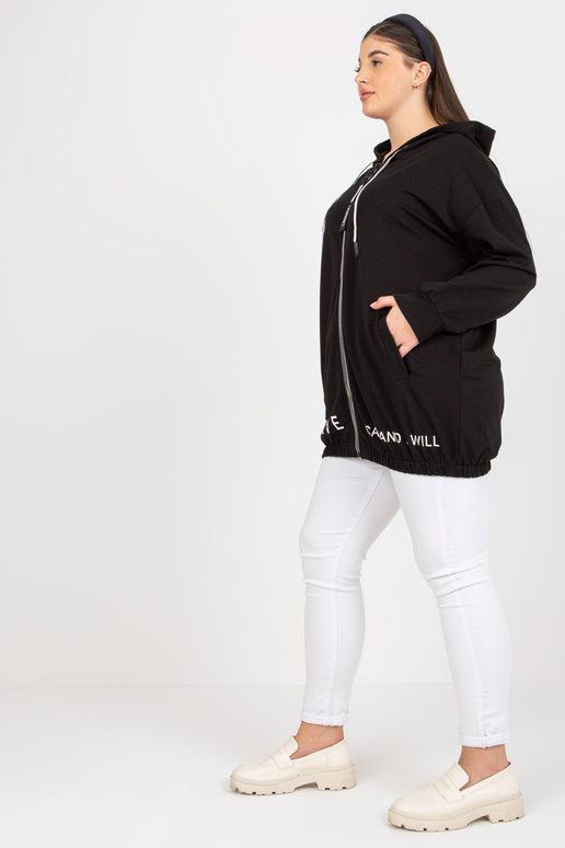 Černá mikina s kapucí plus velikosti