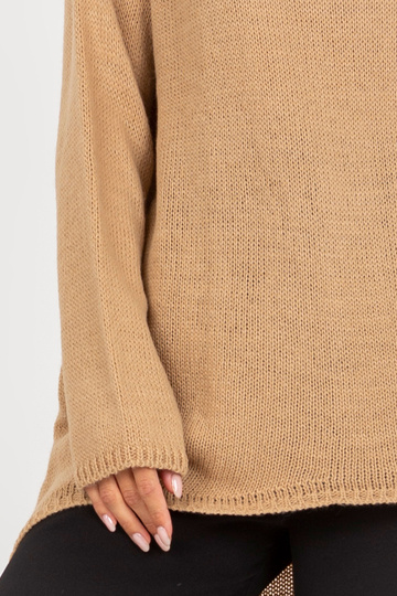 Oversized velbloudí svetr s...