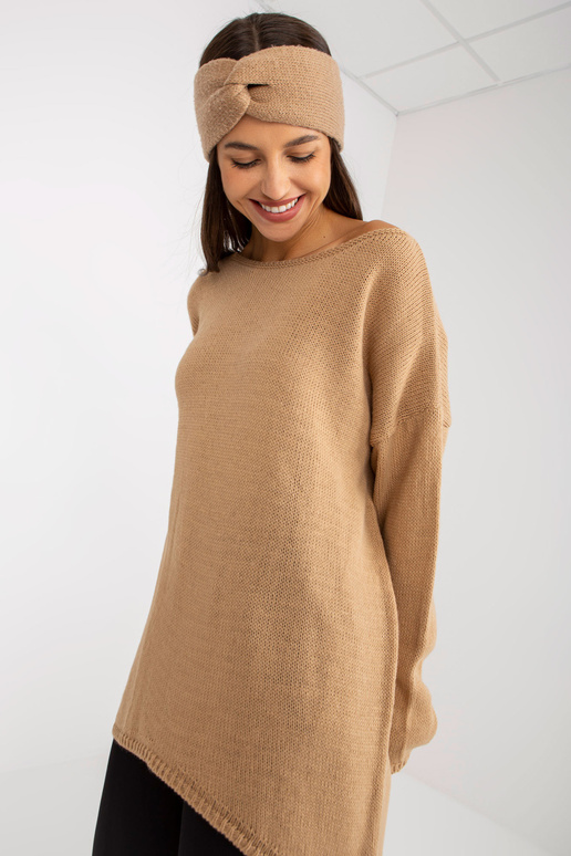 Oversized velbloudí svetr s... Oversized velbloudí svetr s...