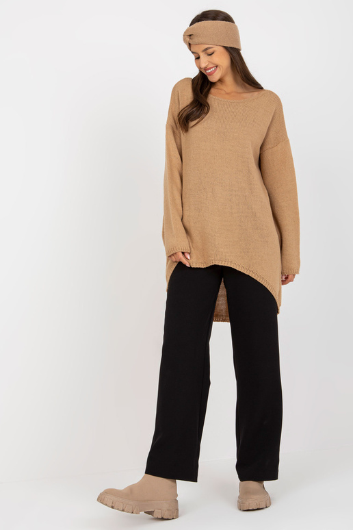 Oversized velbloudí svetr s... Oversized velbloudí svetr s...