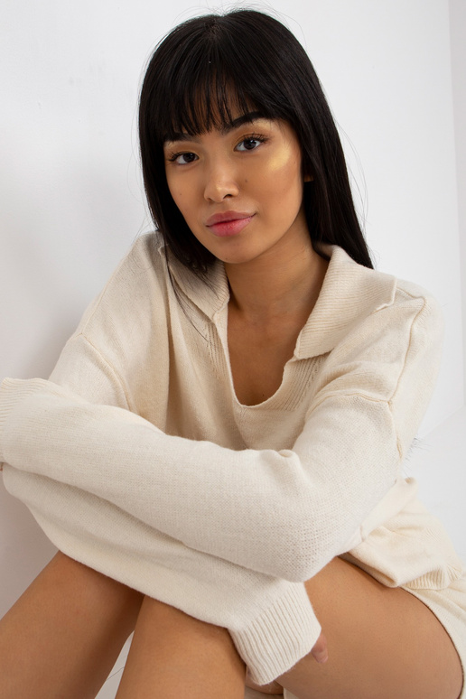 Ecru dvoudílný ležérní pletený komplet Ecru dvoudílný ležérní pletený komplet