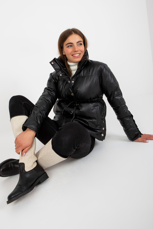 Černá zimní bunda z eko kůže bez kapuce