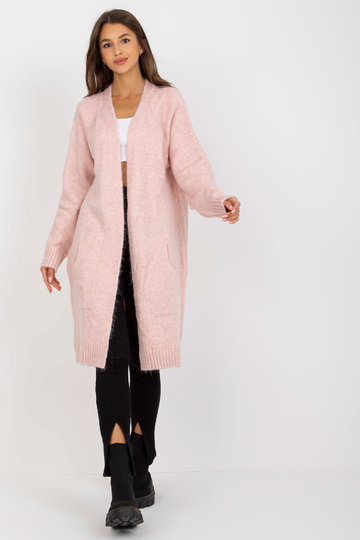 Světle růžový volný...