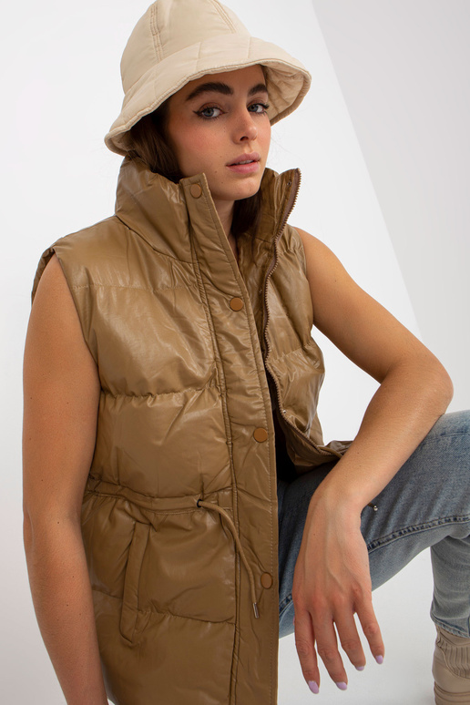 Velbloudí vesta z eko kůže s lemy