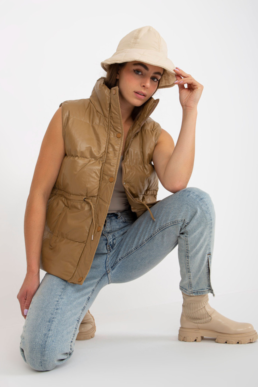 Velbloudí vesta z eko kůže s lemy