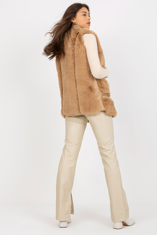 Béžová dámská eko kožená vesta s... Béžová dámská eko kožená vesta s...