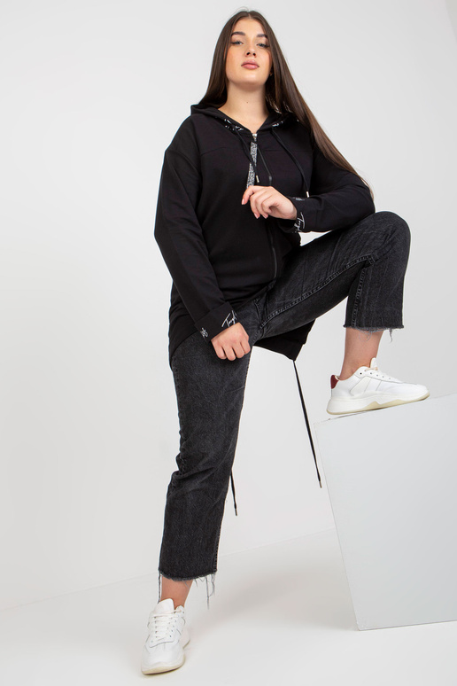 Černá mikina plus velikosti s kapucí...