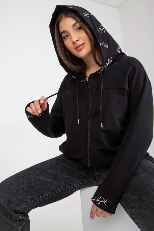 Černá mikina plus velikosti s kapucí...