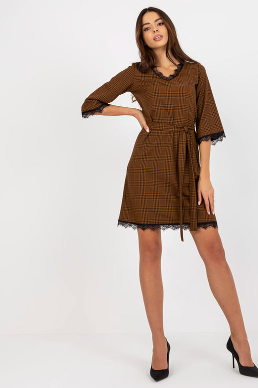 Hellbraunes und schwarzes careerites...