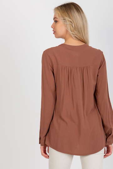 Hnědá volná halenka s...