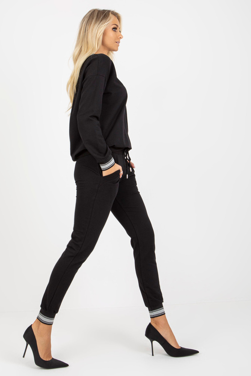 Schwarzes zweiteiliges Joggingset s...